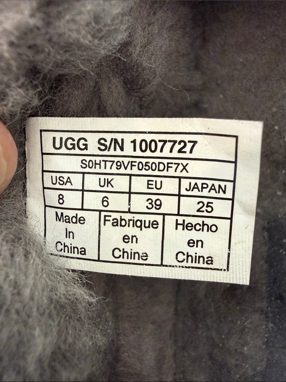Women’s UGG Wrin Slipper in Gray & Black - Picture 4 of 11